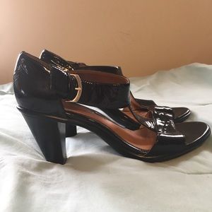 Sofft Patent Leather Sandals